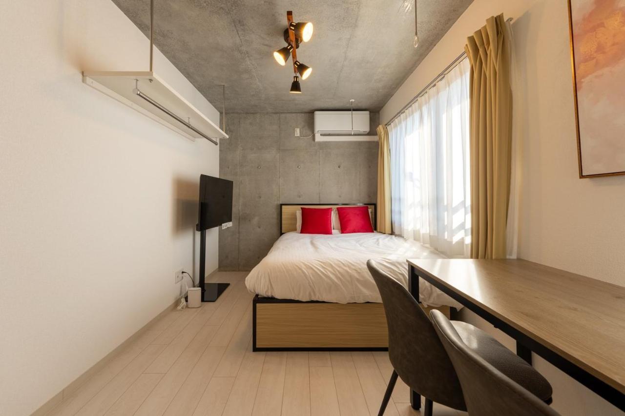 Ferio Kamata Apartemen